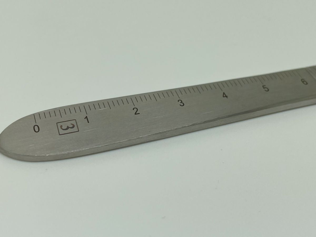 Standard Scalpel Handle #3 with Scale