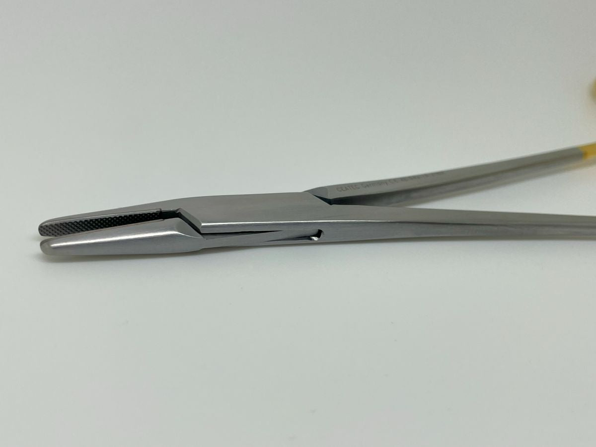 Mayo Hegar Needleholder 16cm with TC Jaws